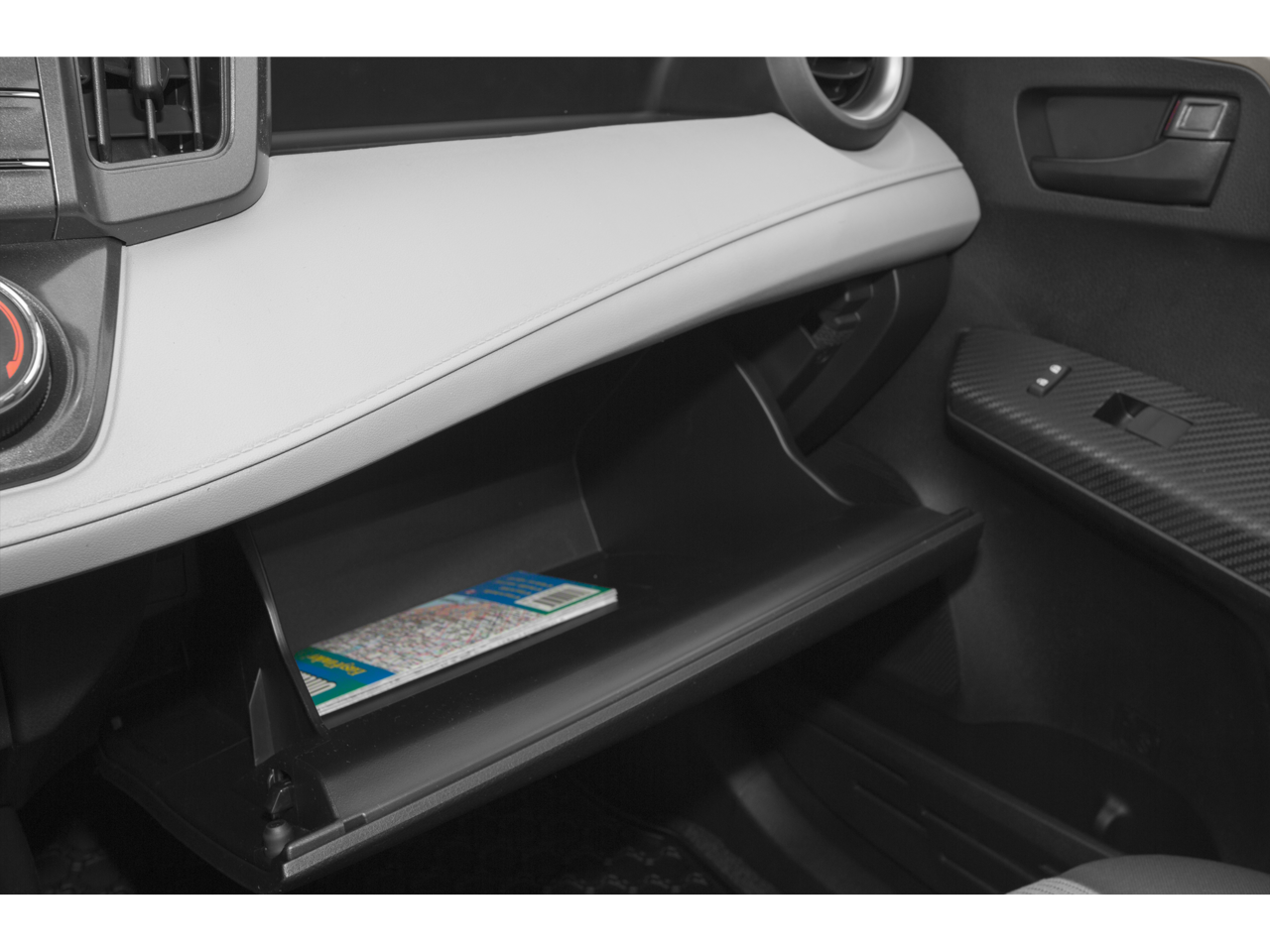 2015 Toyota RAV4 AWD 4dr XLE