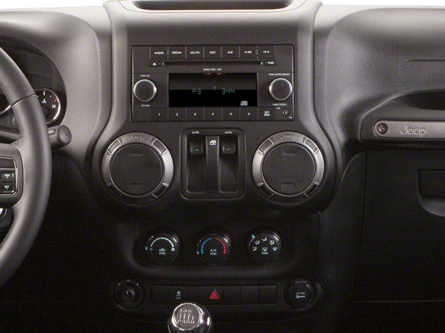 2010 Jeep Wrangler 4WD 2dr Sport