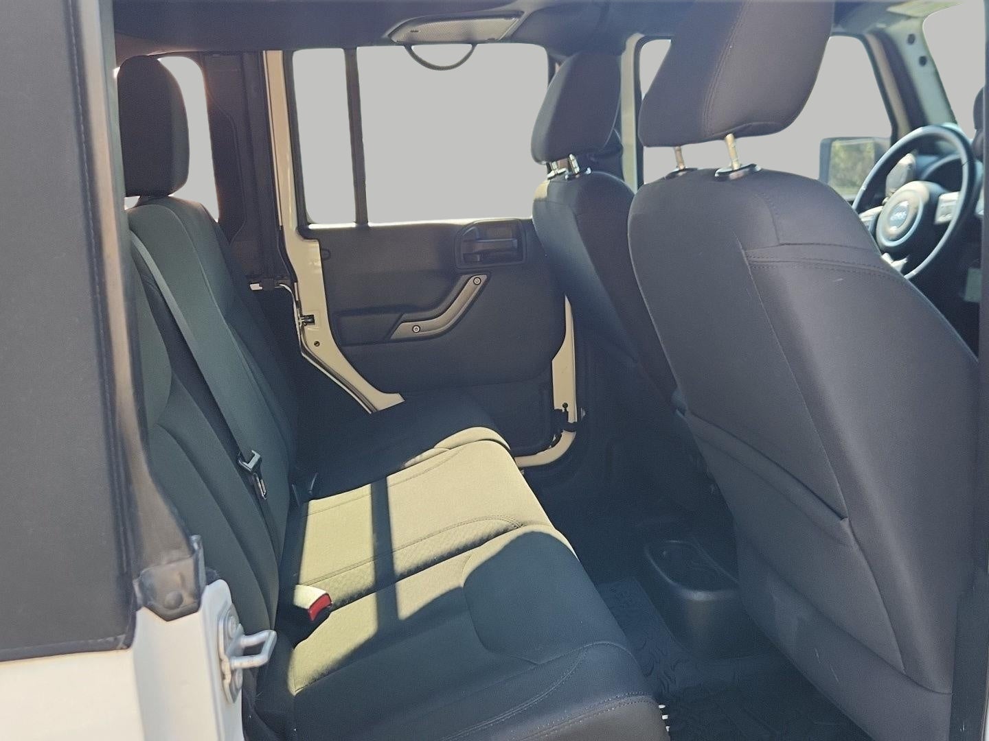 2016 Jeep Wrangler Unlimited 4WD 4dr Sport