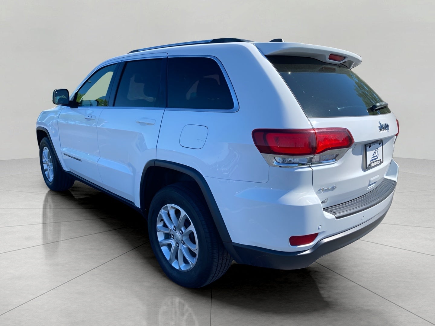 2021 Jeep Grand Cherokee Laredo X 4x4
