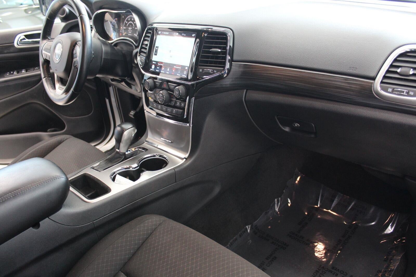 2022 Jeep Grand Cherokee WK Laredo E 4x4