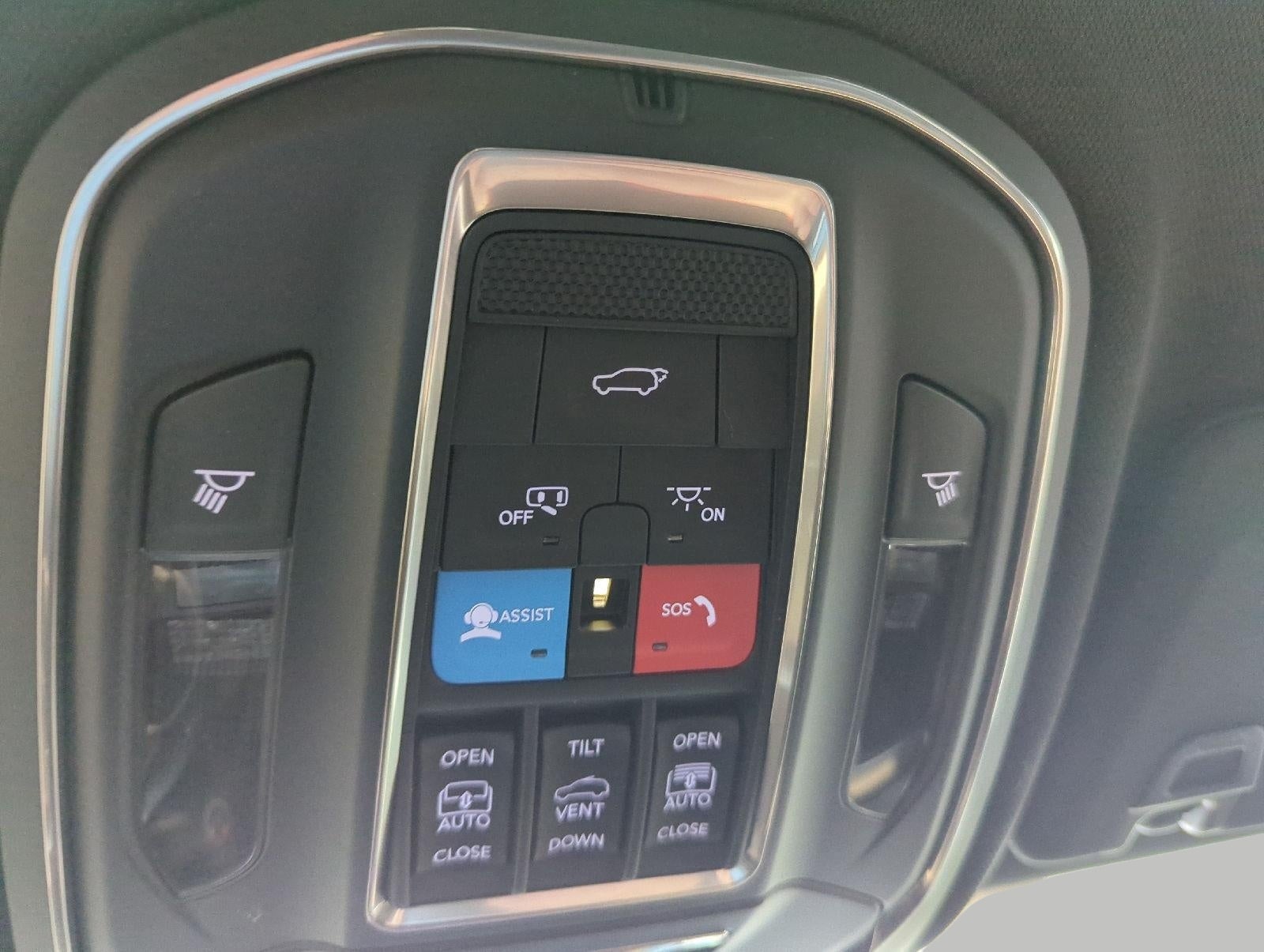 2025 Jeep Grand Cherokee L Limited 4x4