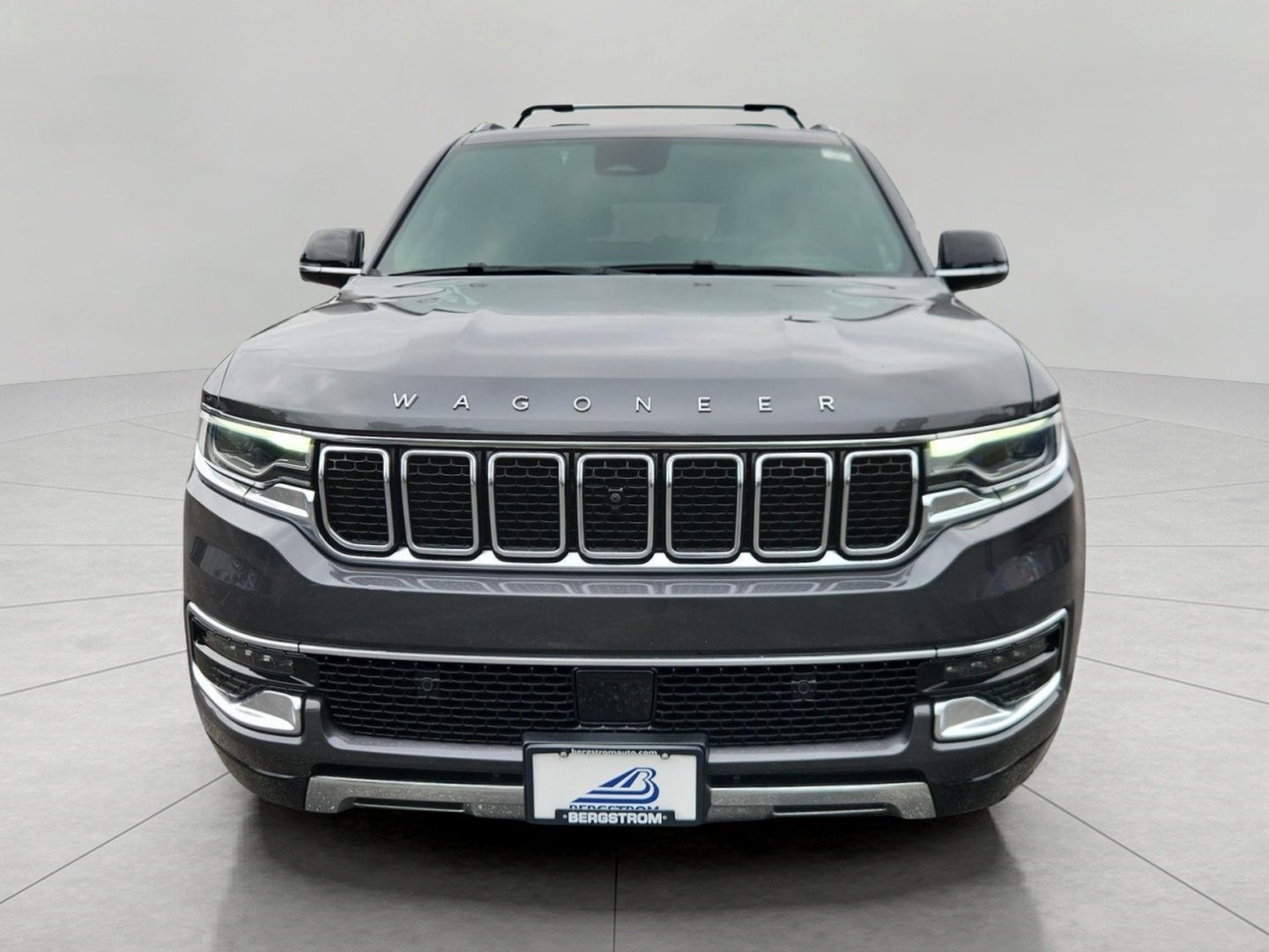 2023 Jeep Wagoneer L Series III 4x4
