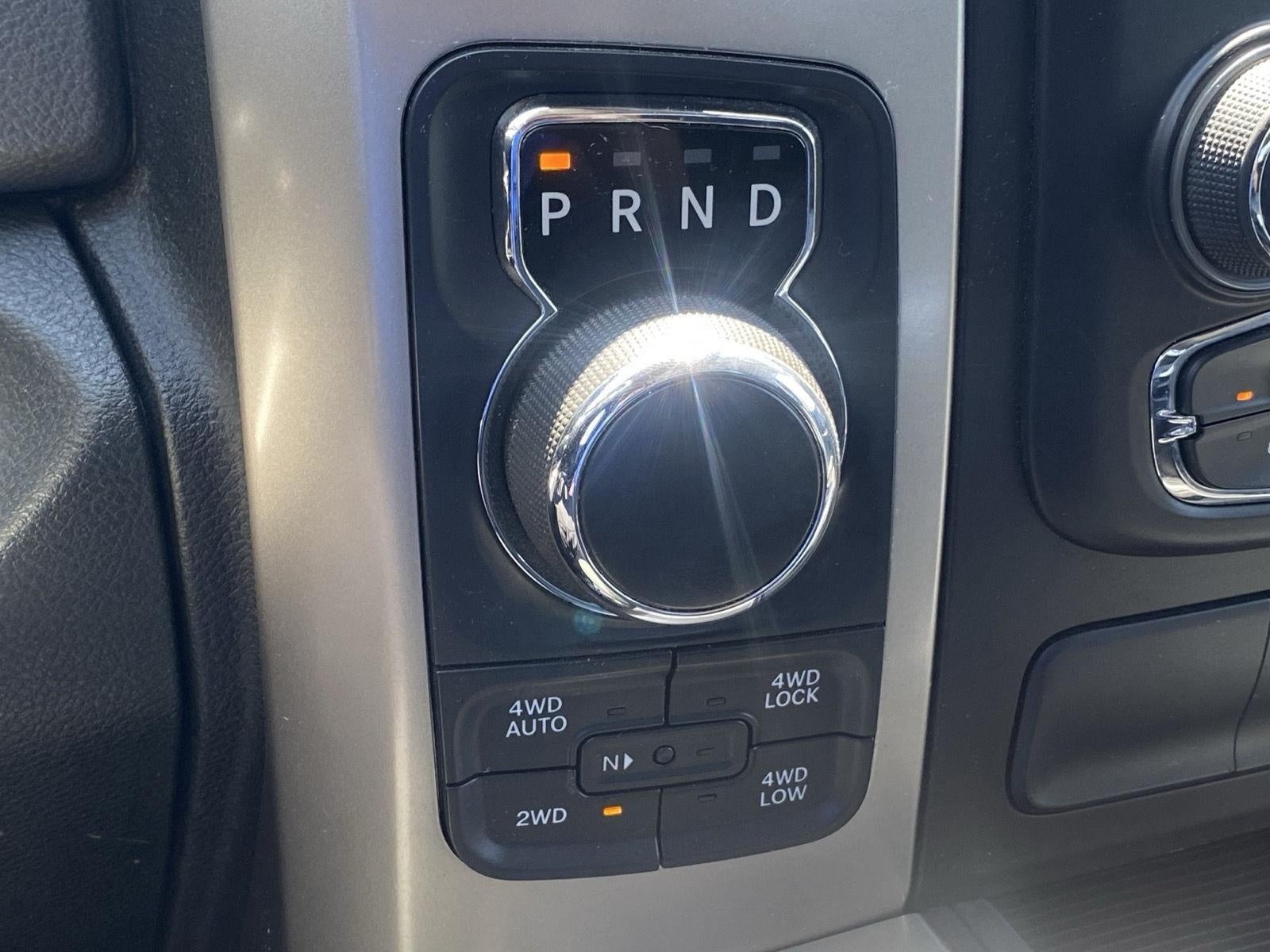 2015 RAM 1500 4WD Quad Cab 140.5 Big Horn