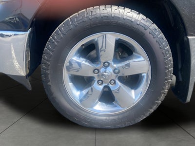 2015 RAM 1500 4WD Quad Cab 140.5 Big Horn