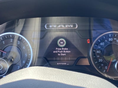2021 RAM 1500 Big Horn 4x4 Crew Cab 5'7 Box