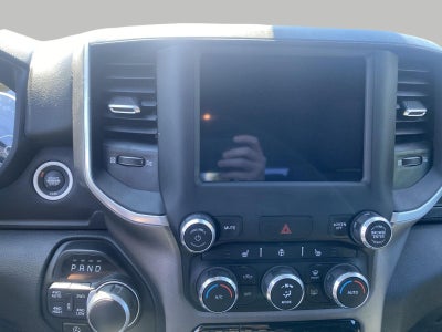 2021 RAM 1500 Big Horn 4x4 Crew Cab 5'7 Box