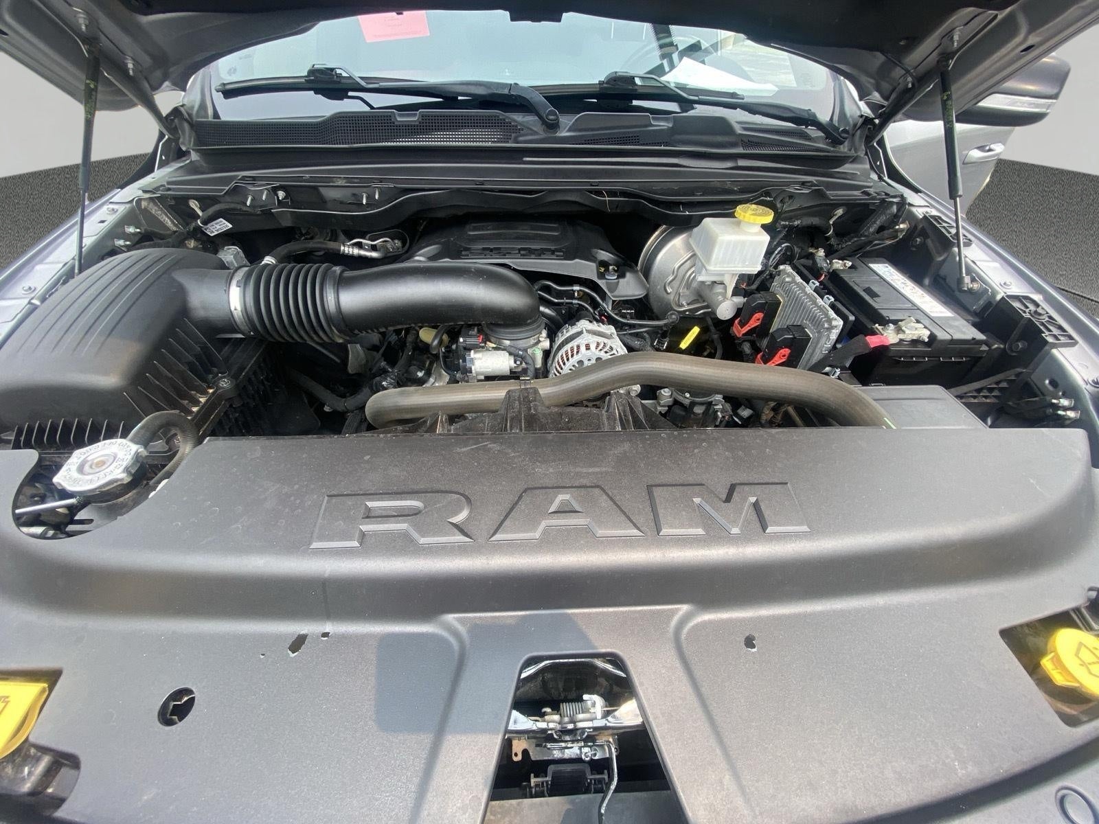 2021 RAM 1500 Big Horn 4x4 Quad Cab 6'4 Box