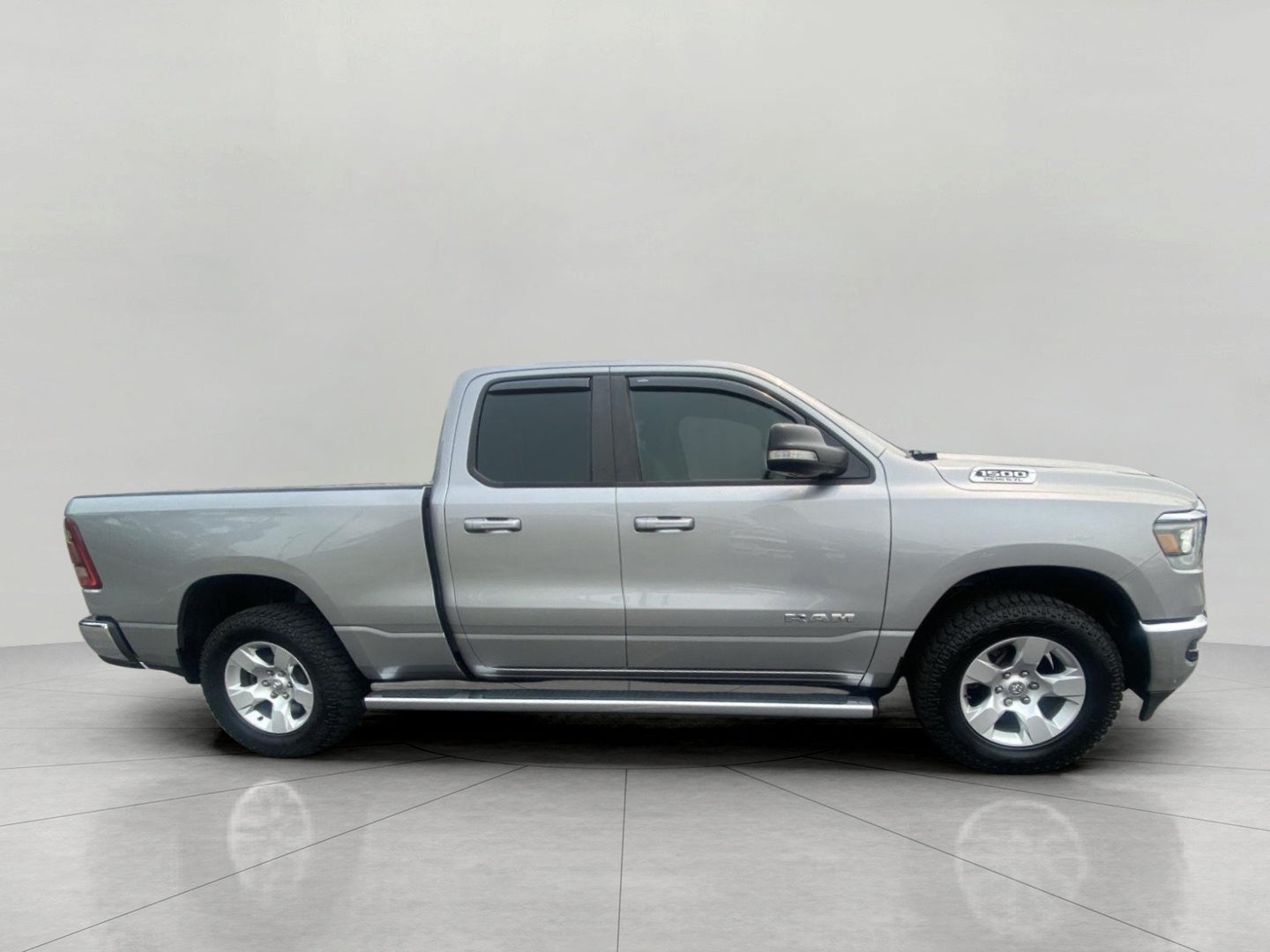 2021 RAM 1500 Big Horn 4x4 Quad Cab 6'4 Box