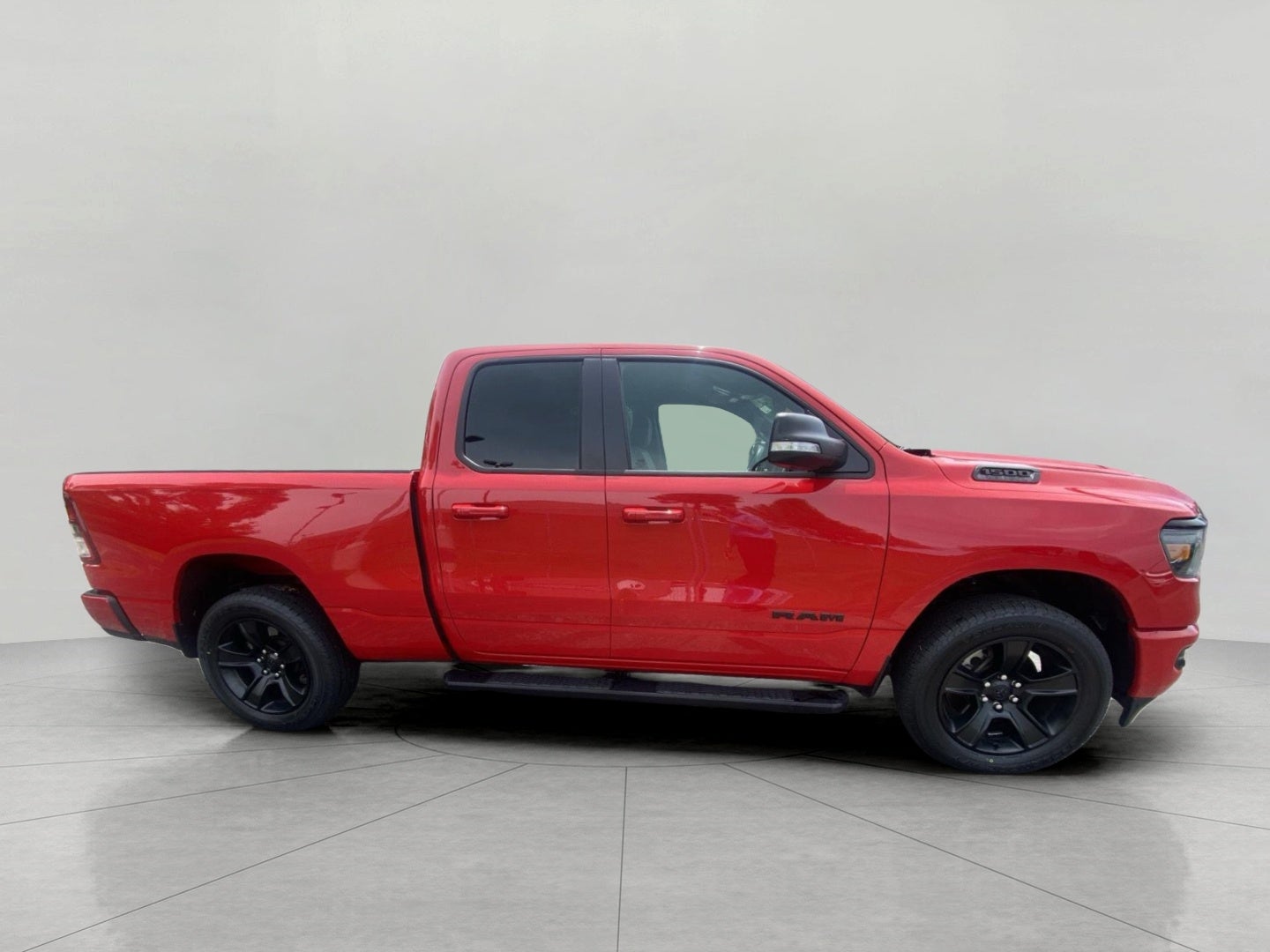 2022 RAM 1500 Big Horn 4x4 Quad Cab 6'4 Box