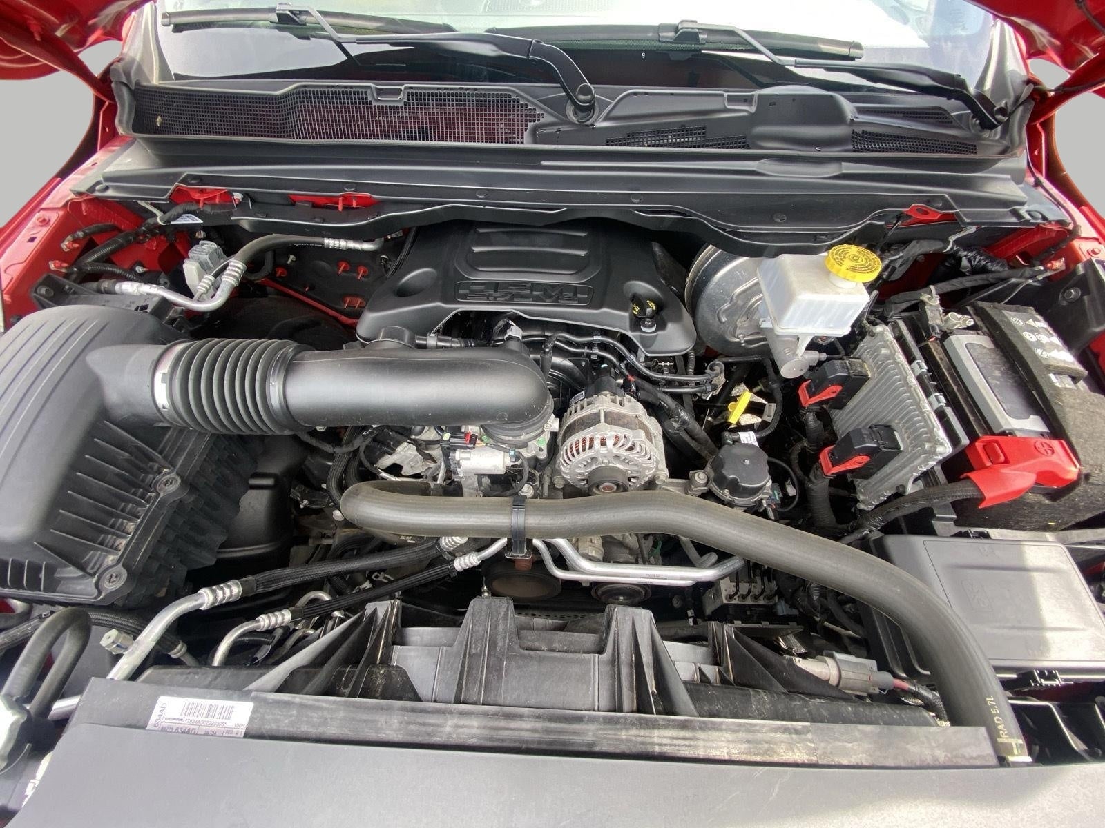 2022 RAM 1500 Big Horn 4x4 Quad Cab 6'4 Box