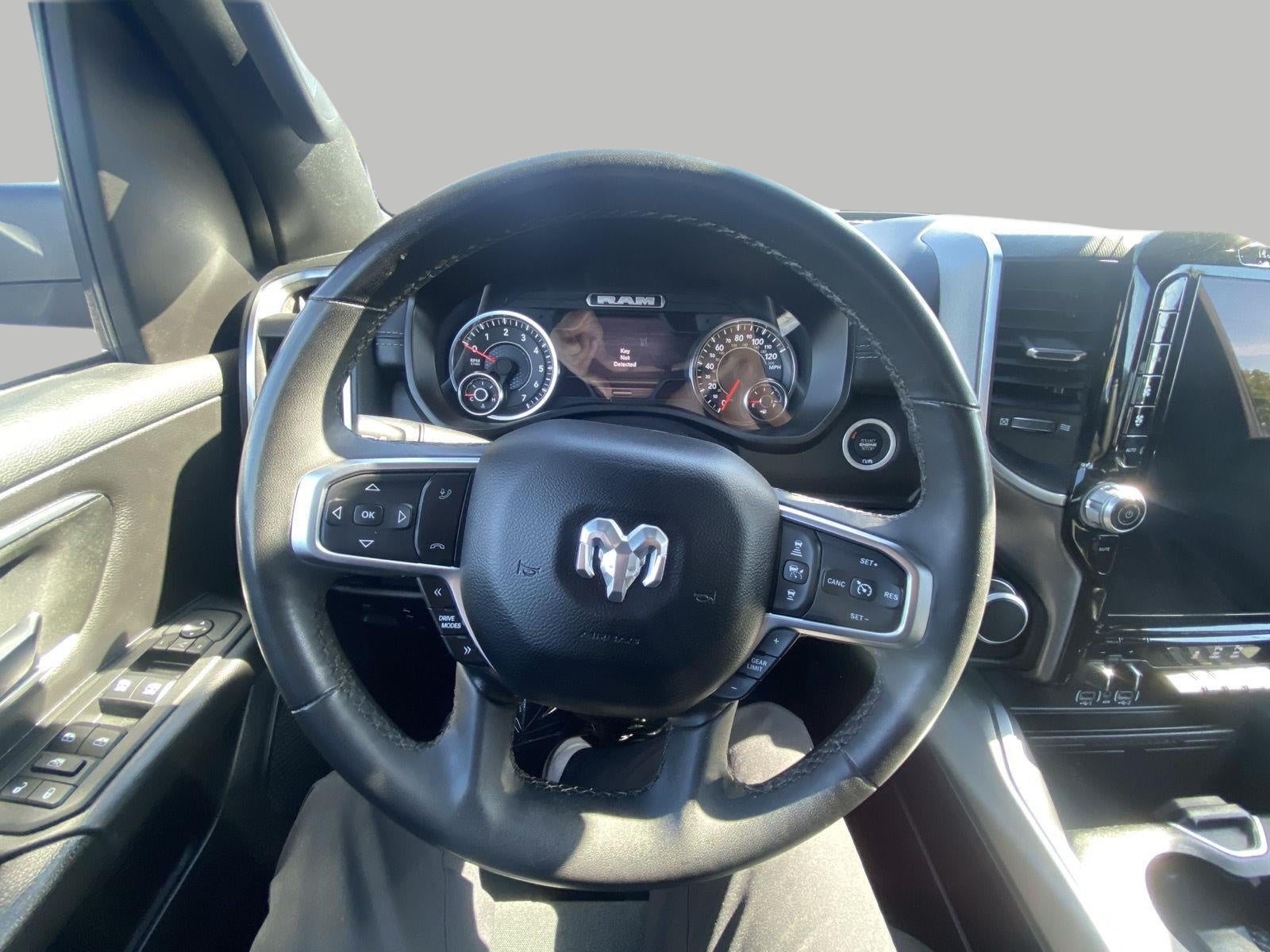2025 RAM 1500 Big Horn 4x4 Crew Cab 5'7 Box