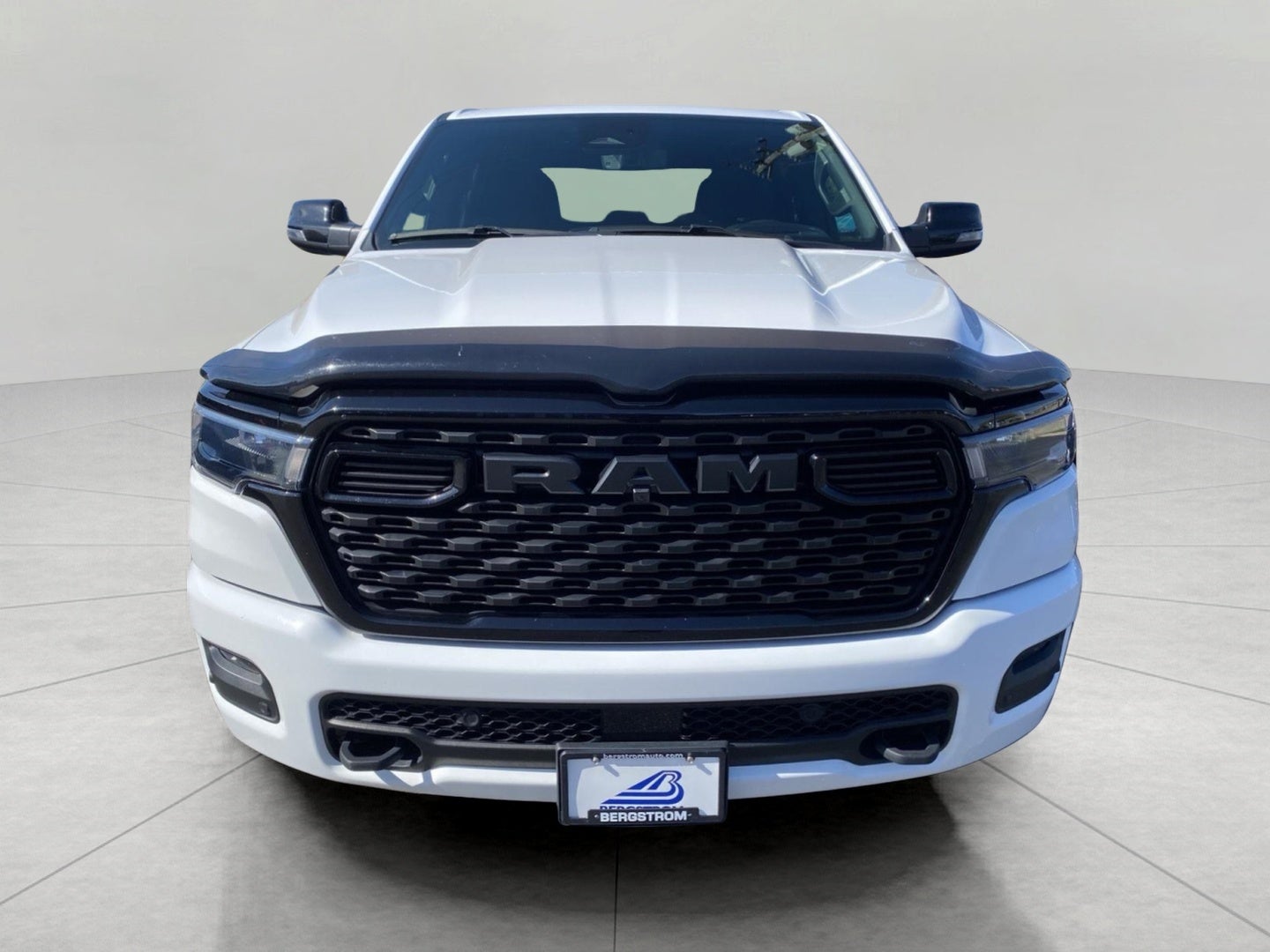 2025 RAM 1500 Big Horn 4x4 Crew Cab 5'7 Box