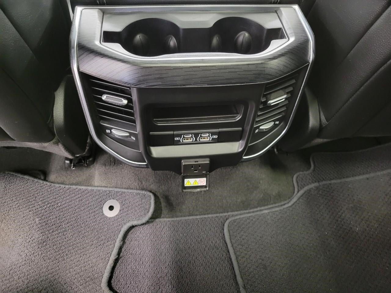 2023 RAM 1500 Laramie 4x4 Crew Cab 5'7 Box
