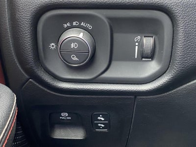 2022 RAM 1500 Rebel 4x4 Crew Cab 5'7 Box