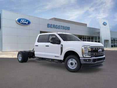 2026 Ford Super Duty F-350 DRW XL 4WD Crew Cab 179 WB 60 CA