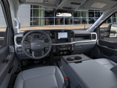 2026 Ford Super Duty F-350 DRW XL 4WD Crew Cab 179 WB 60 CA