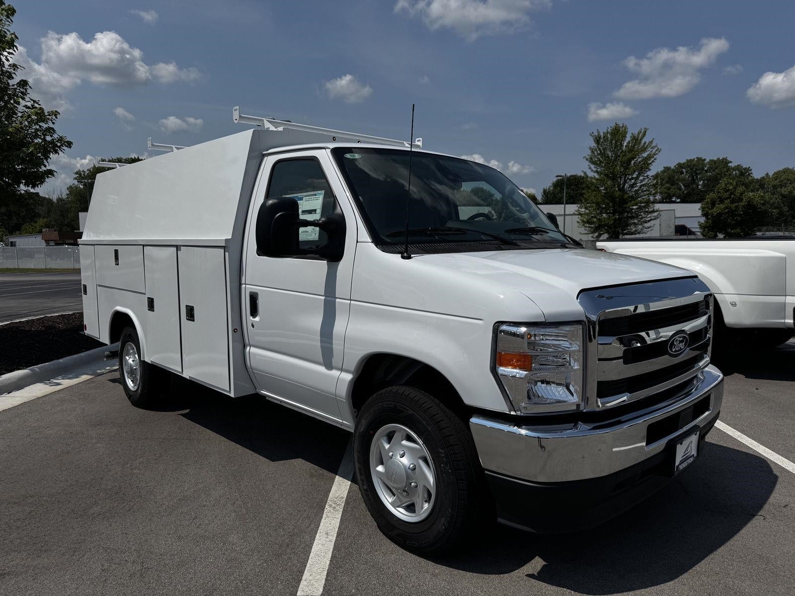 2027 Ford E-SERIES CUTAWAY E-350 SRW