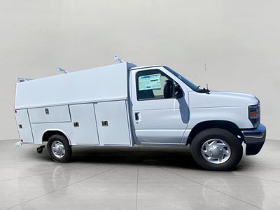 2026 Ford E-350SD Base Cutaway