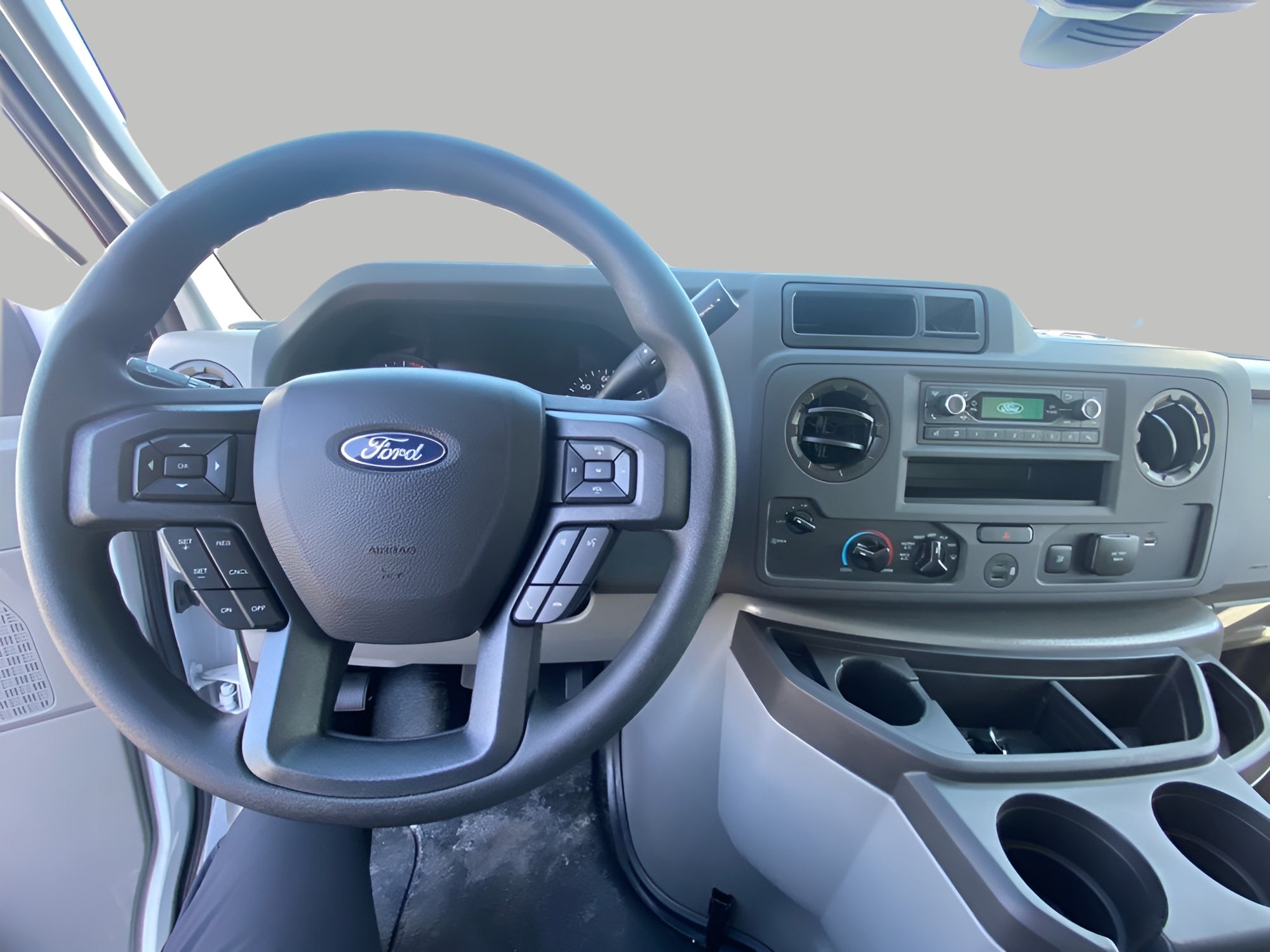 2026 Ford E-350SD Base Cutaway