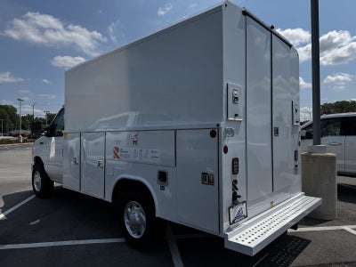 2027 Ford E-SERIES CUTAWAY E-350 SRW