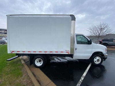 2025 Ford E-350SD Base Cutaway