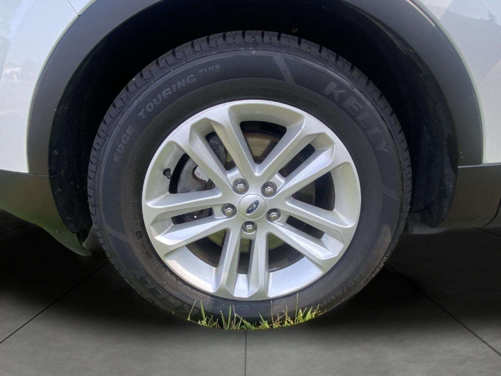 2013 Ford Explorer FWD 4dr XLT