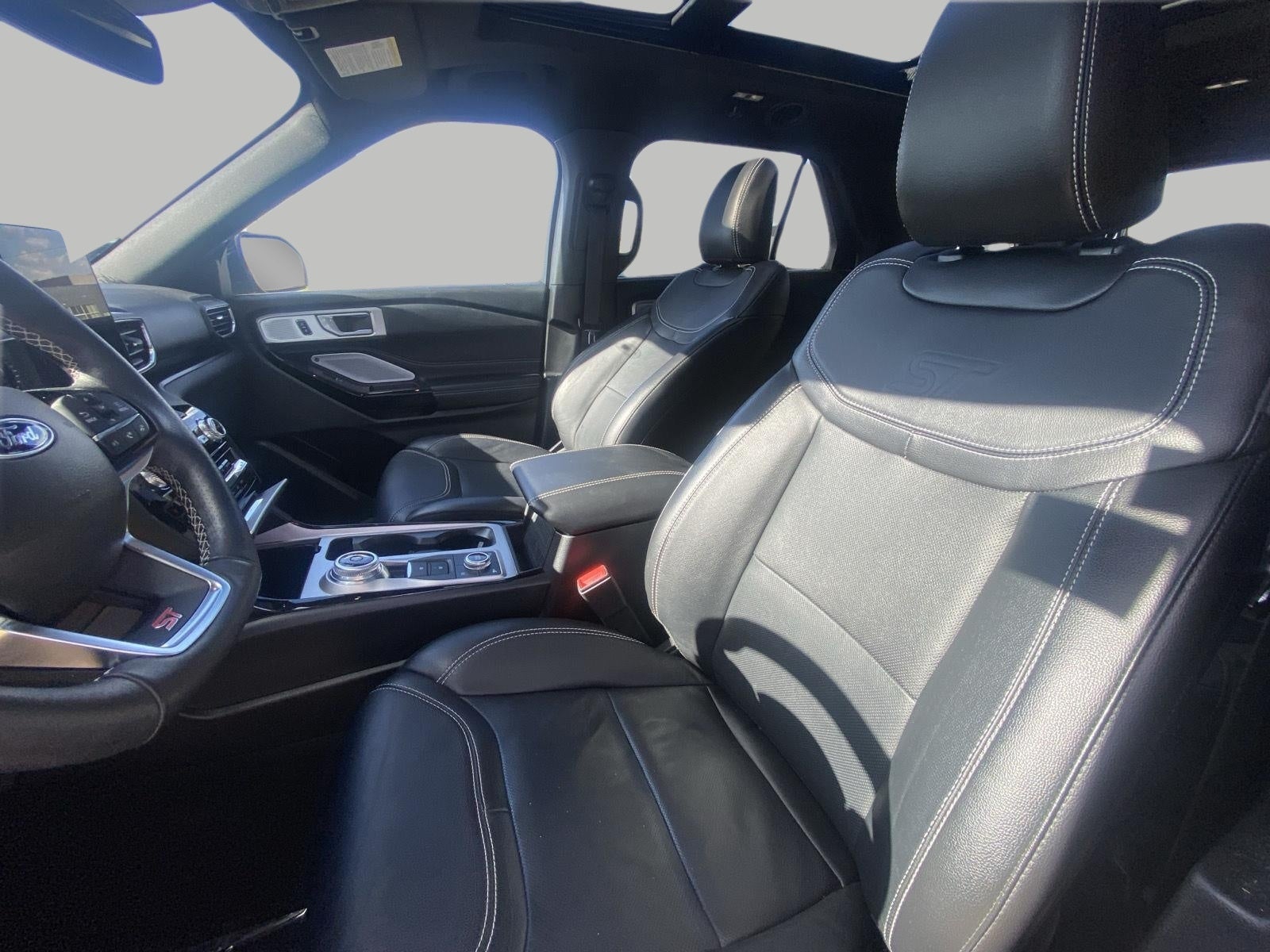 2023 Ford Explorer ST 4WD