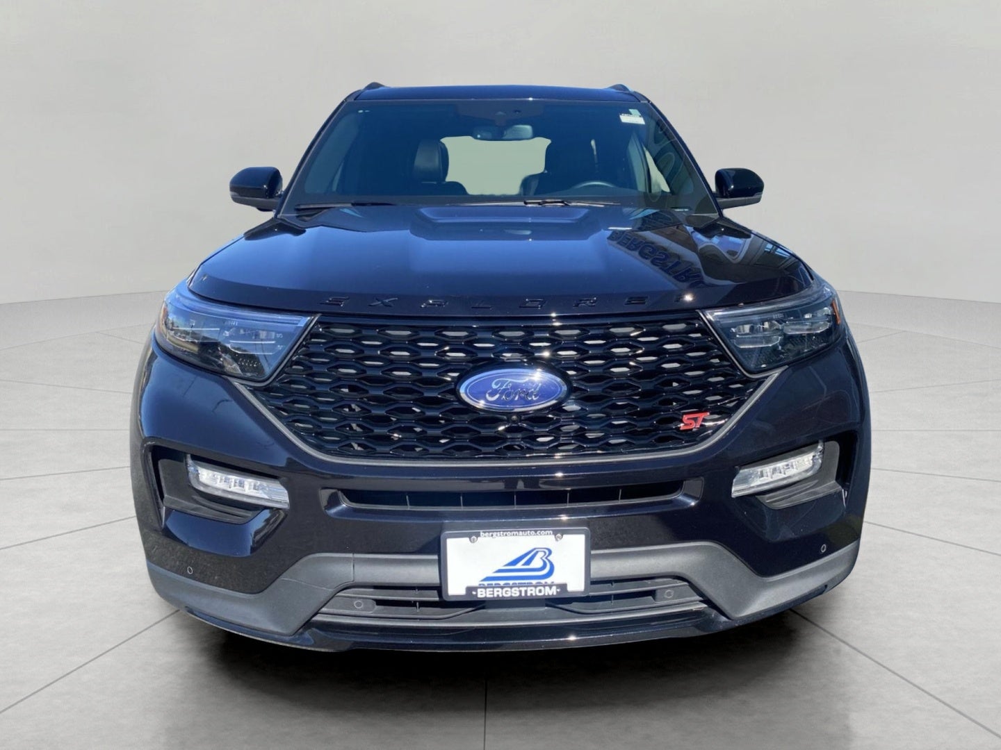 2023 Ford Explorer ST 4WD