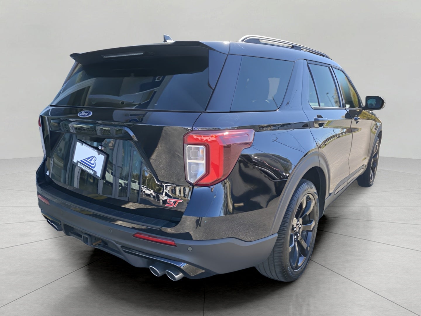 2023 Ford Explorer ST 4WD