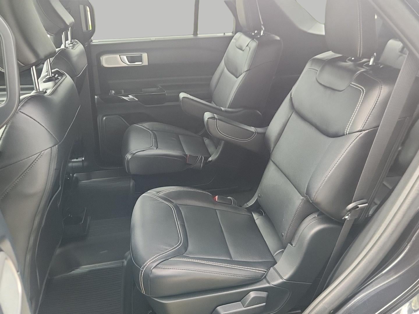 2023 Ford Explorer ST 4WD