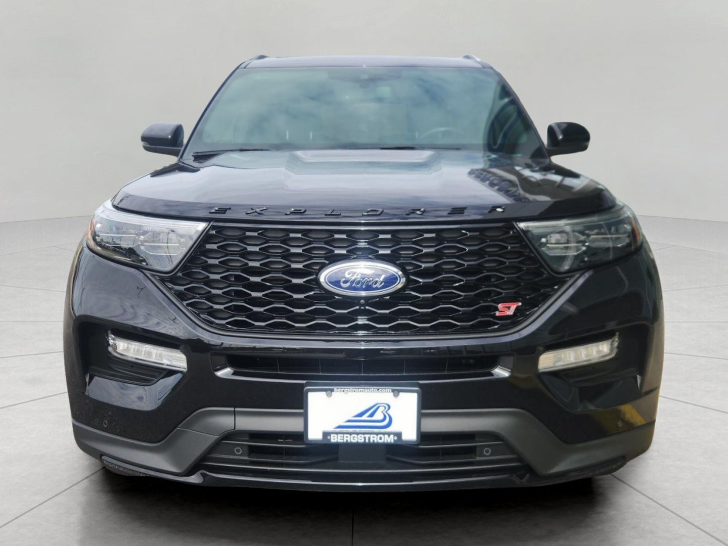 2023 Ford Explorer ST 4WD