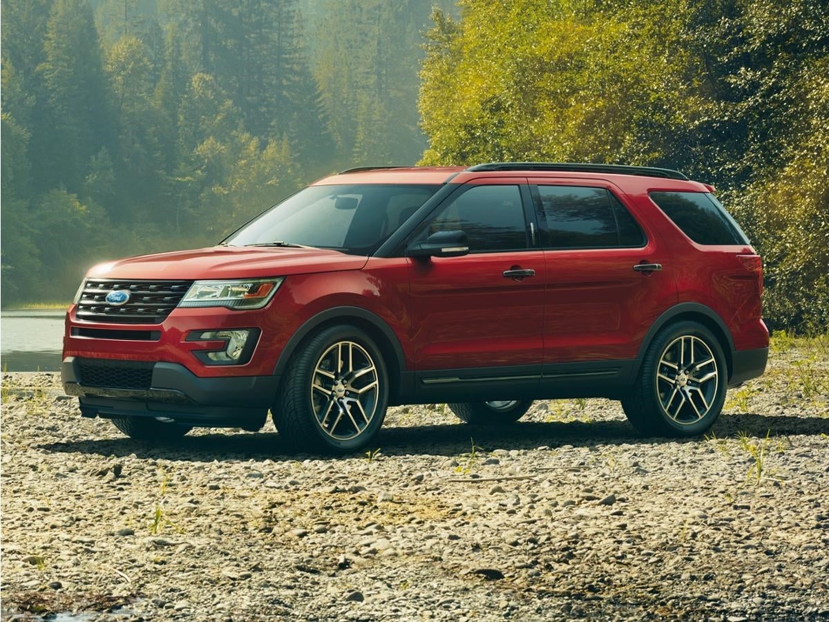 2017 Ford Explorer Platinum 4WD's photo