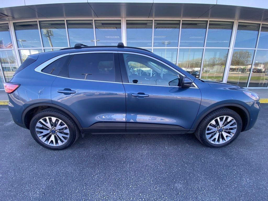2020 Ford Escape Hybrid Titanium