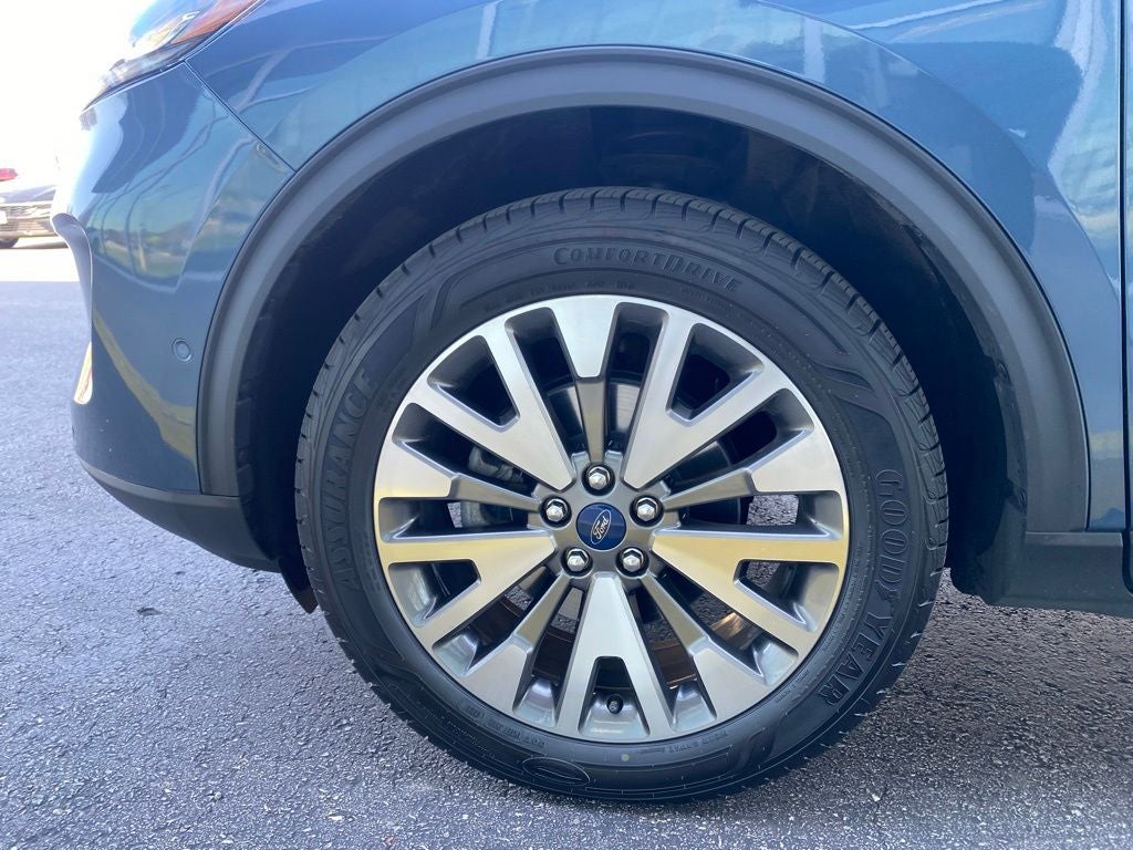 2020 Ford Escape Hybrid Titanium