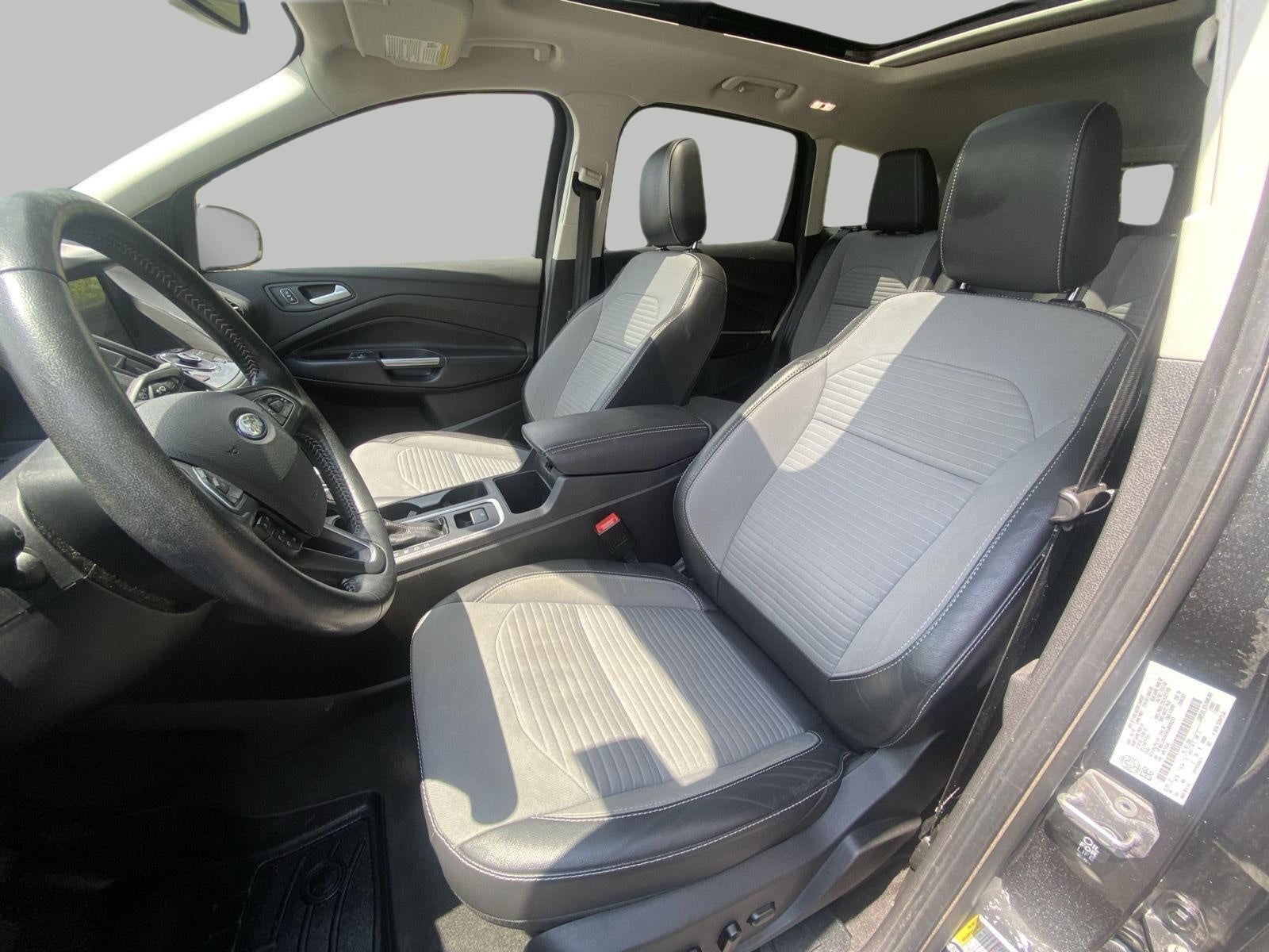 2019 Ford Escape Titanium 4WD