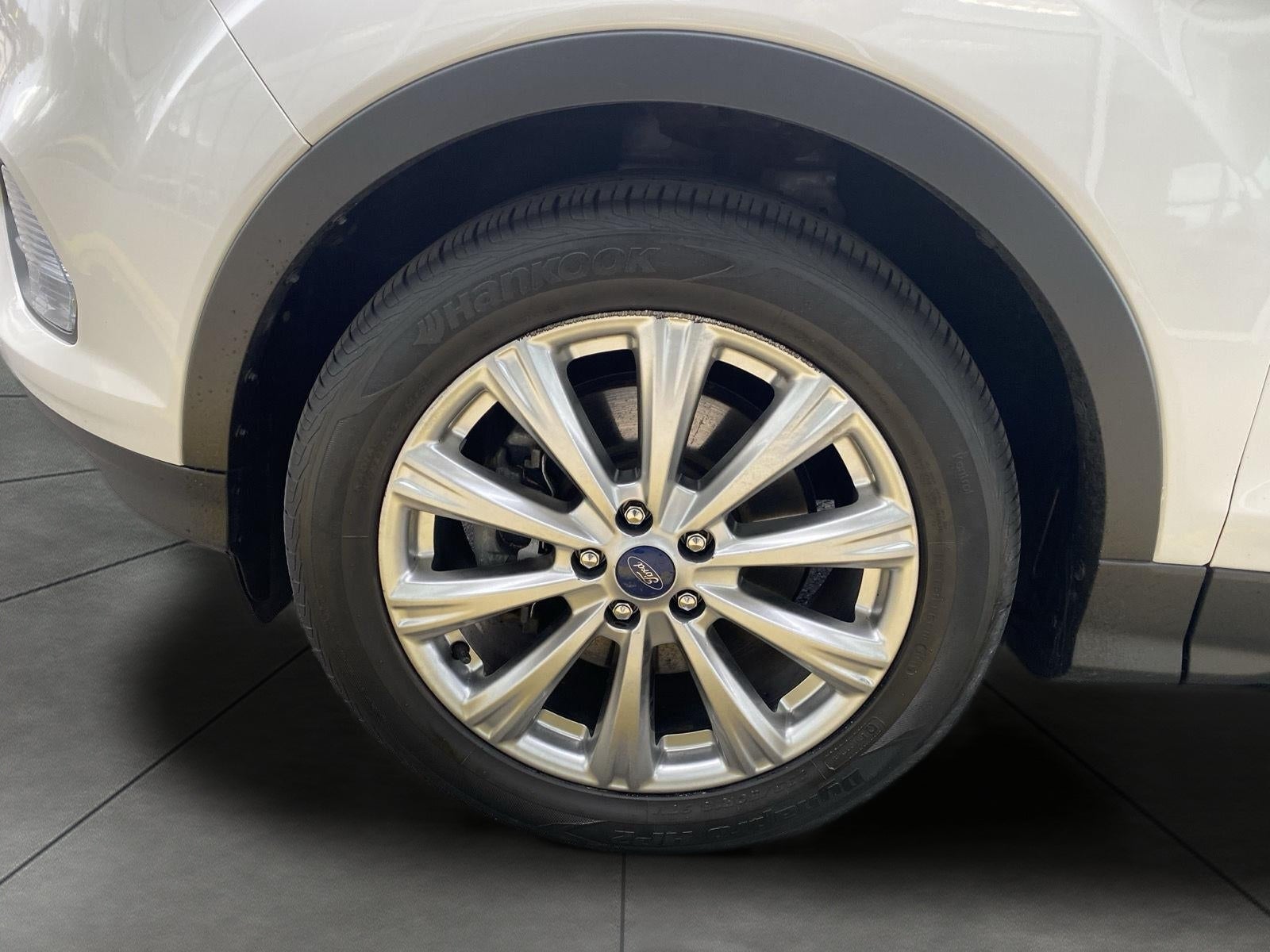 2017 Ford Escape Titanium 4WD