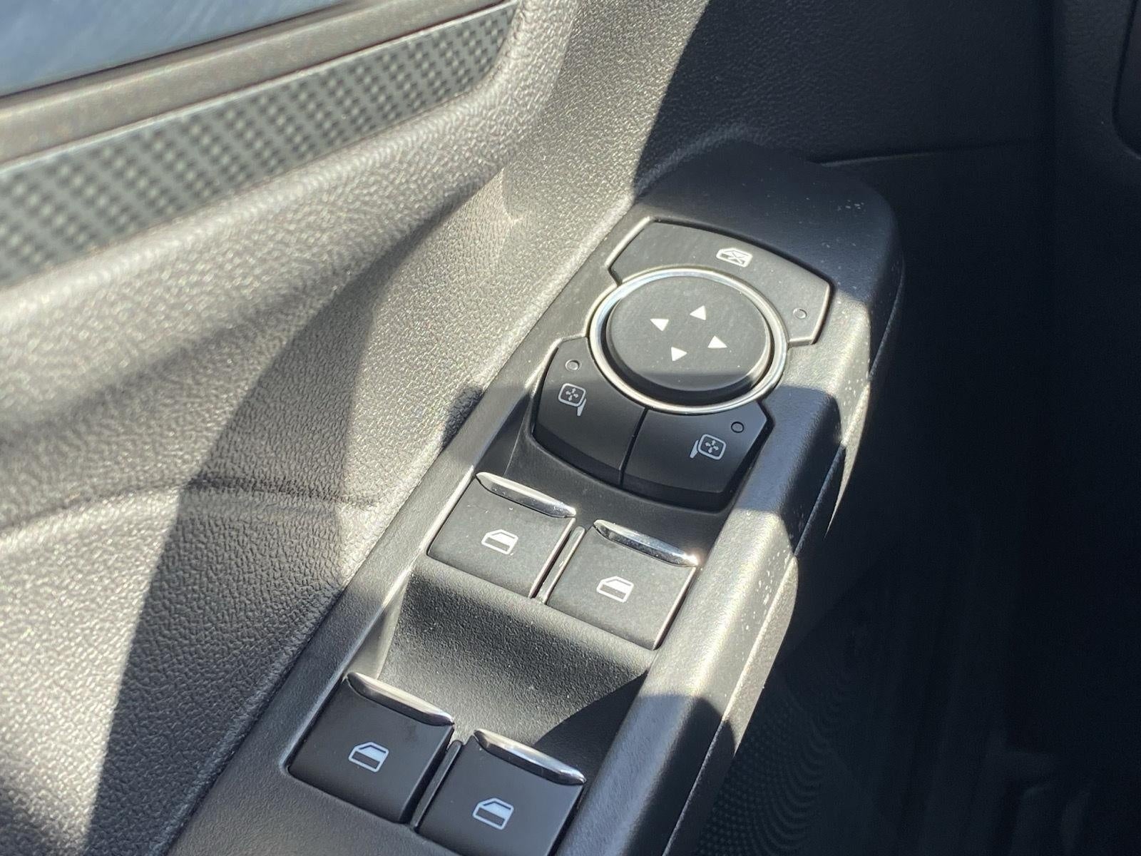 2023 Ford Escape ST-Line Select AWD