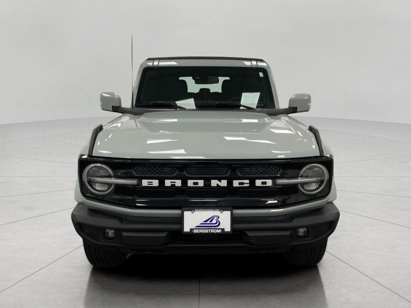 2023 Ford Bronco Outer Banks 4 Door 4x4