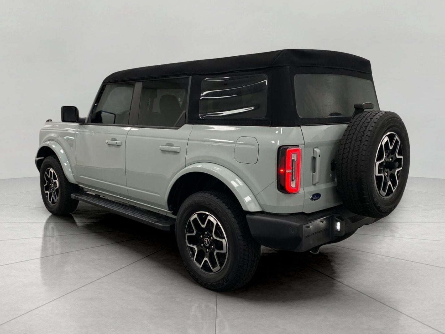 2023 Ford Bronco Outer Banks 4 Door 4x4