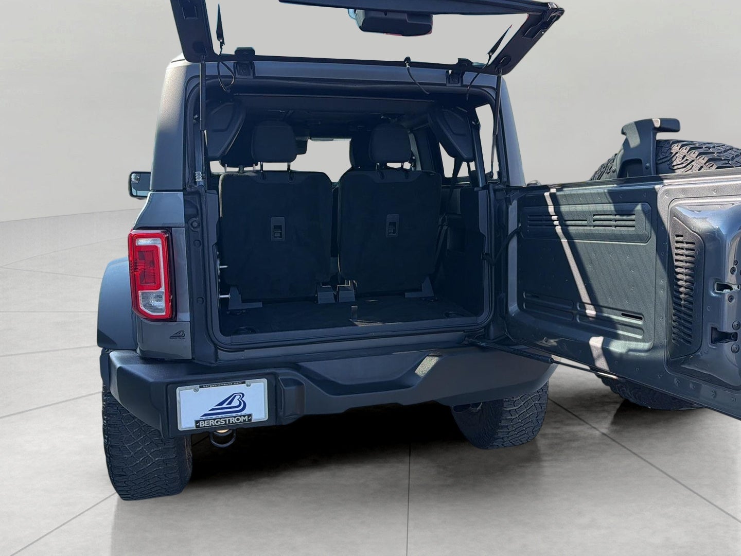 2022 Ford Bronco Base 2 Door Advanced 4x4