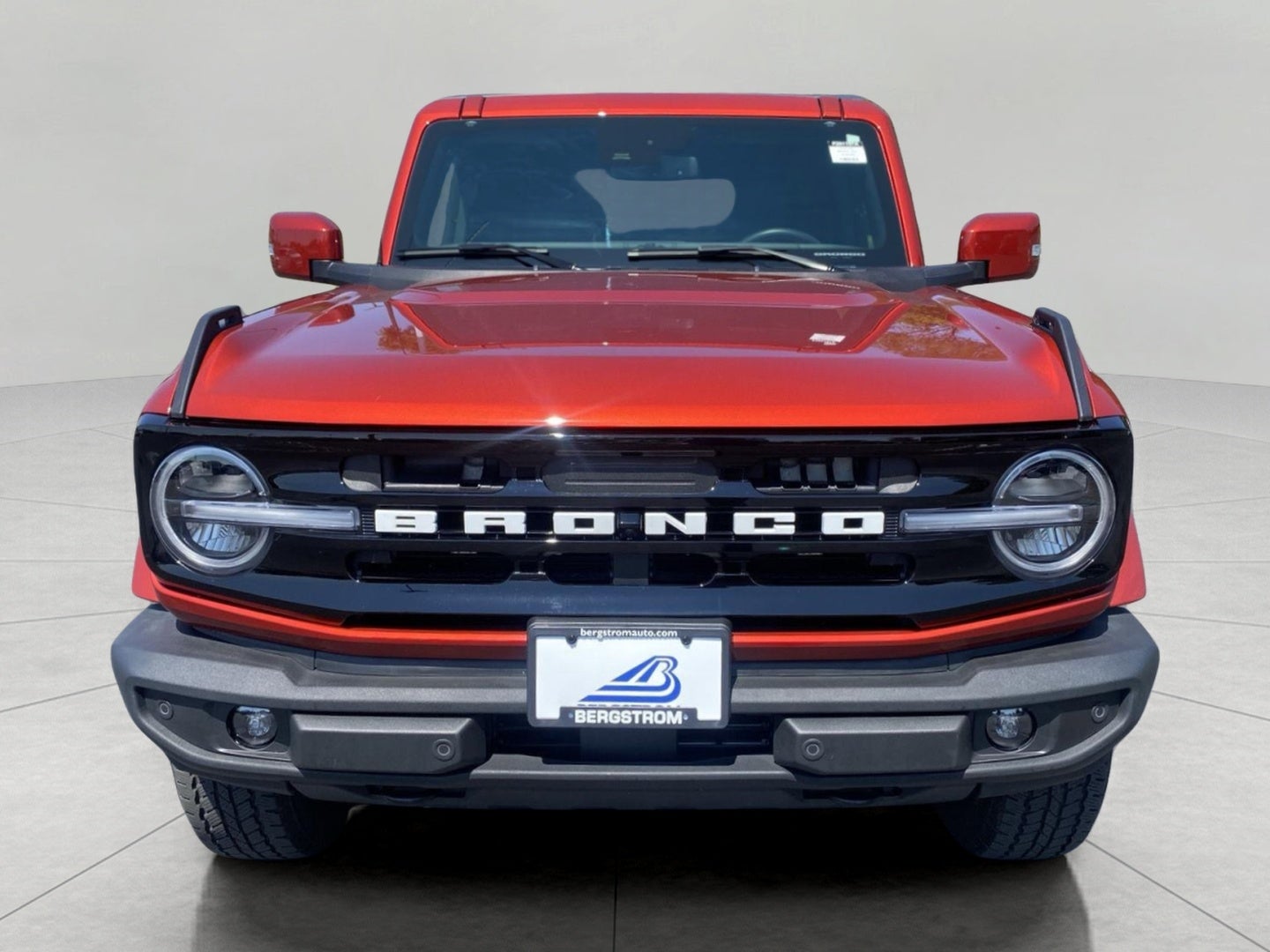 2024 Ford Bronco Outer Banks 4 Door 4x4