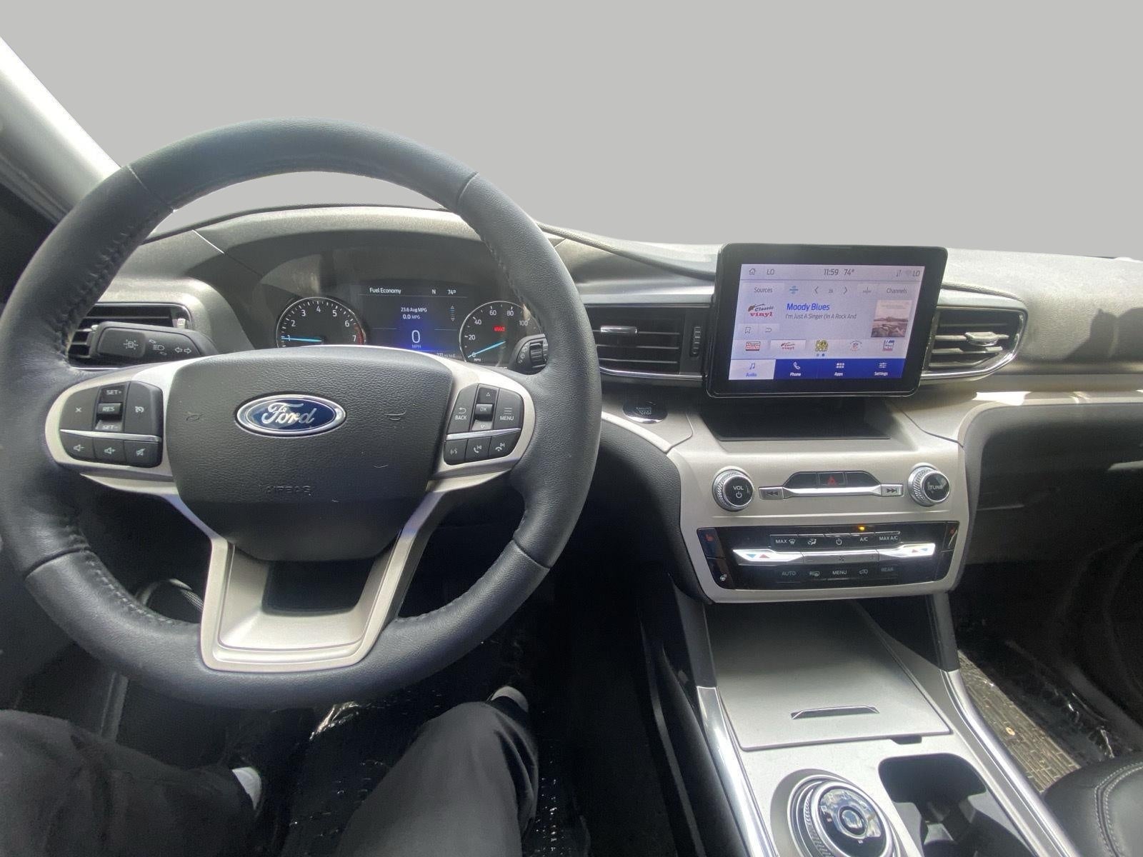 2024 Ford Explorer XLT 4WD
