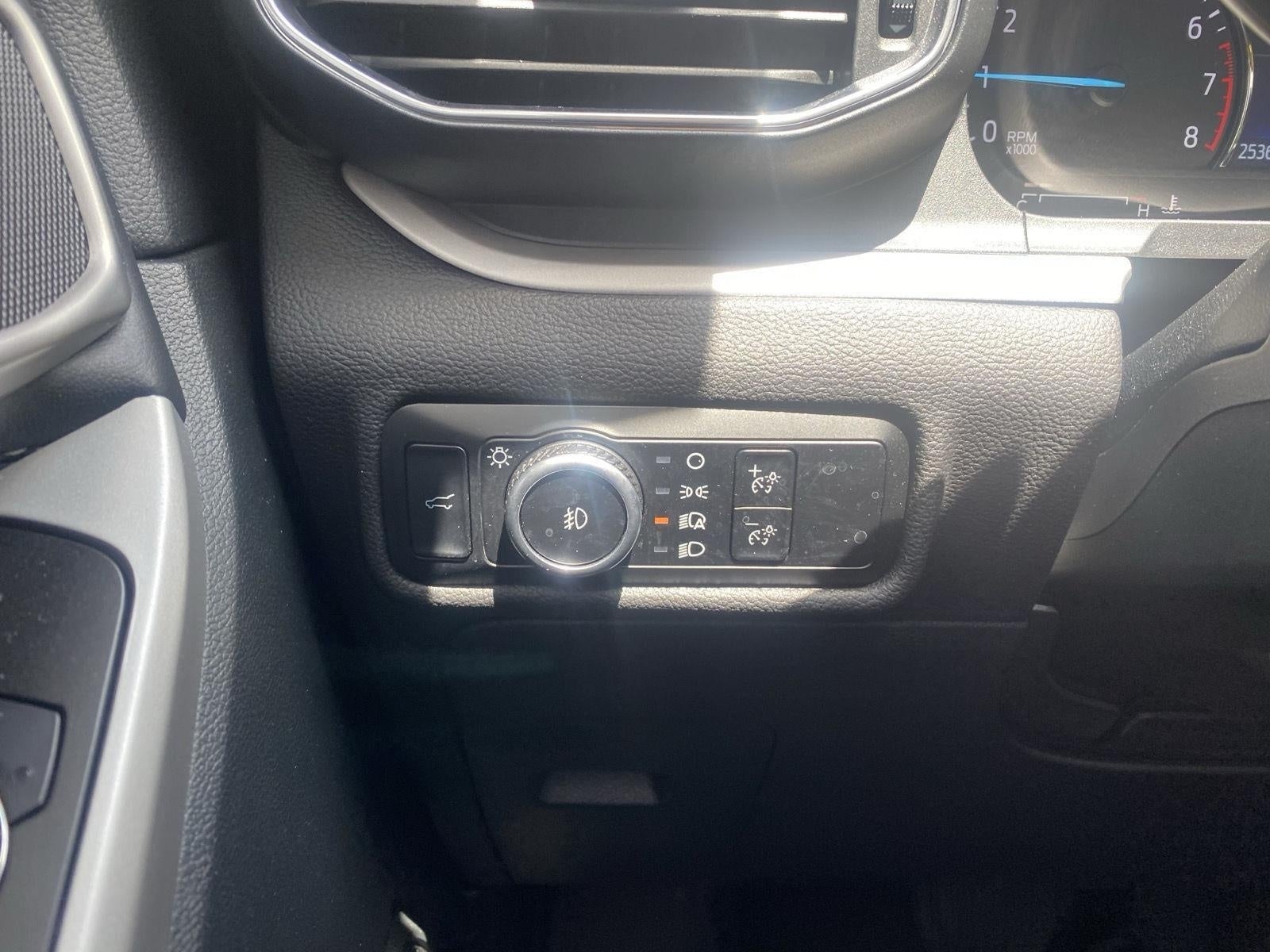 2024 Ford Explorer XLT 4WD