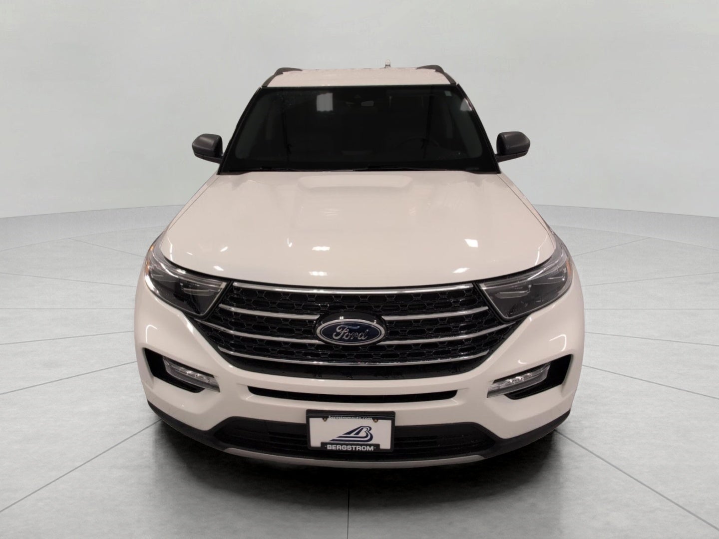 2024 Ford Explorer XLT 4WD