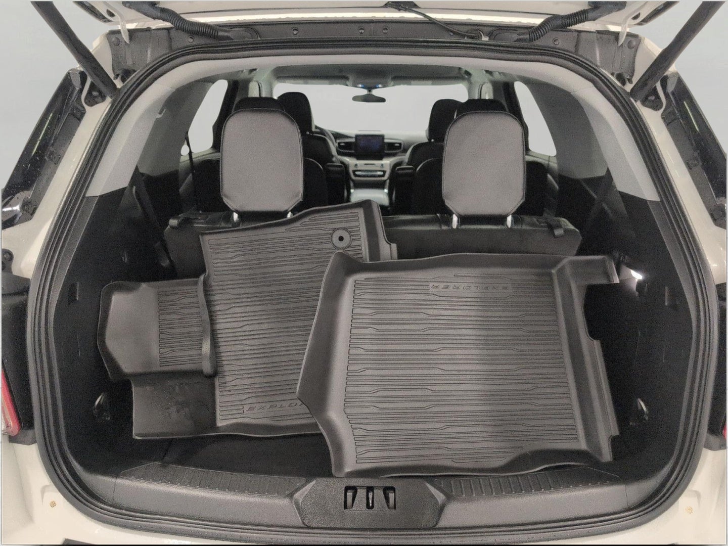 2024 Ford Explorer XLT 4WD