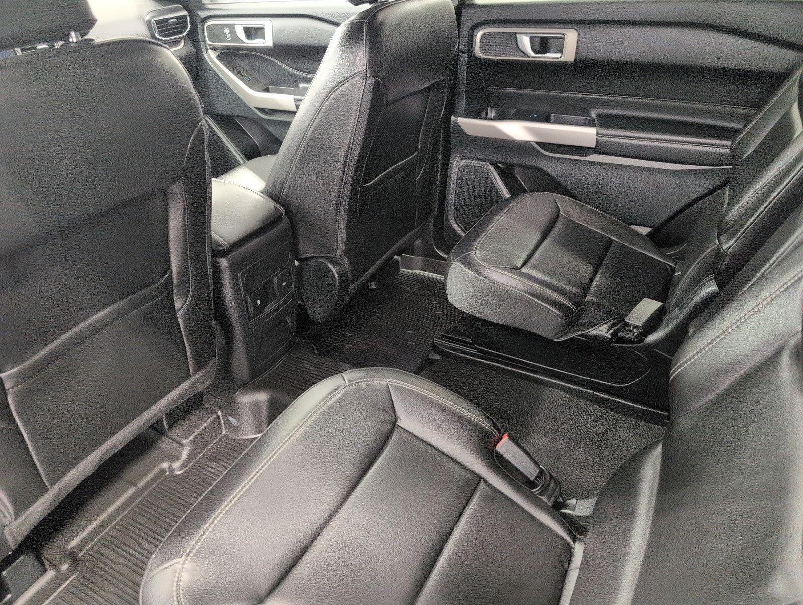 2024 Ford Explorer XLT 4WD