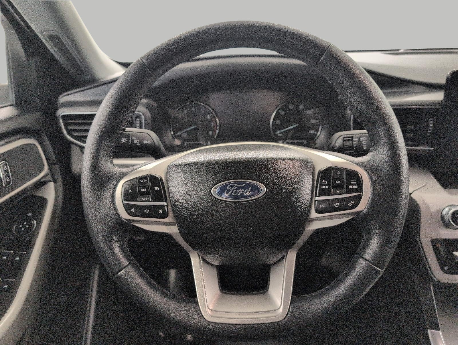 2024 Ford Explorer XLT 4WD