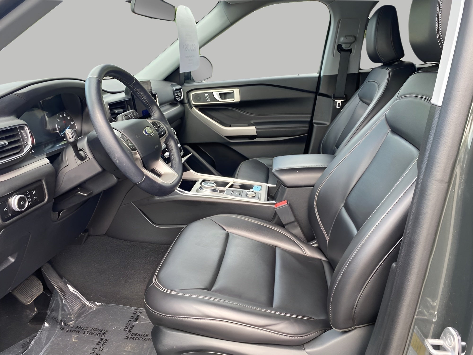 2023 Ford Explorer XLT 4WD