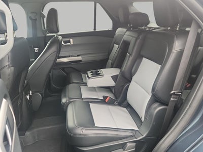2023 Ford Explorer XLT 4WD